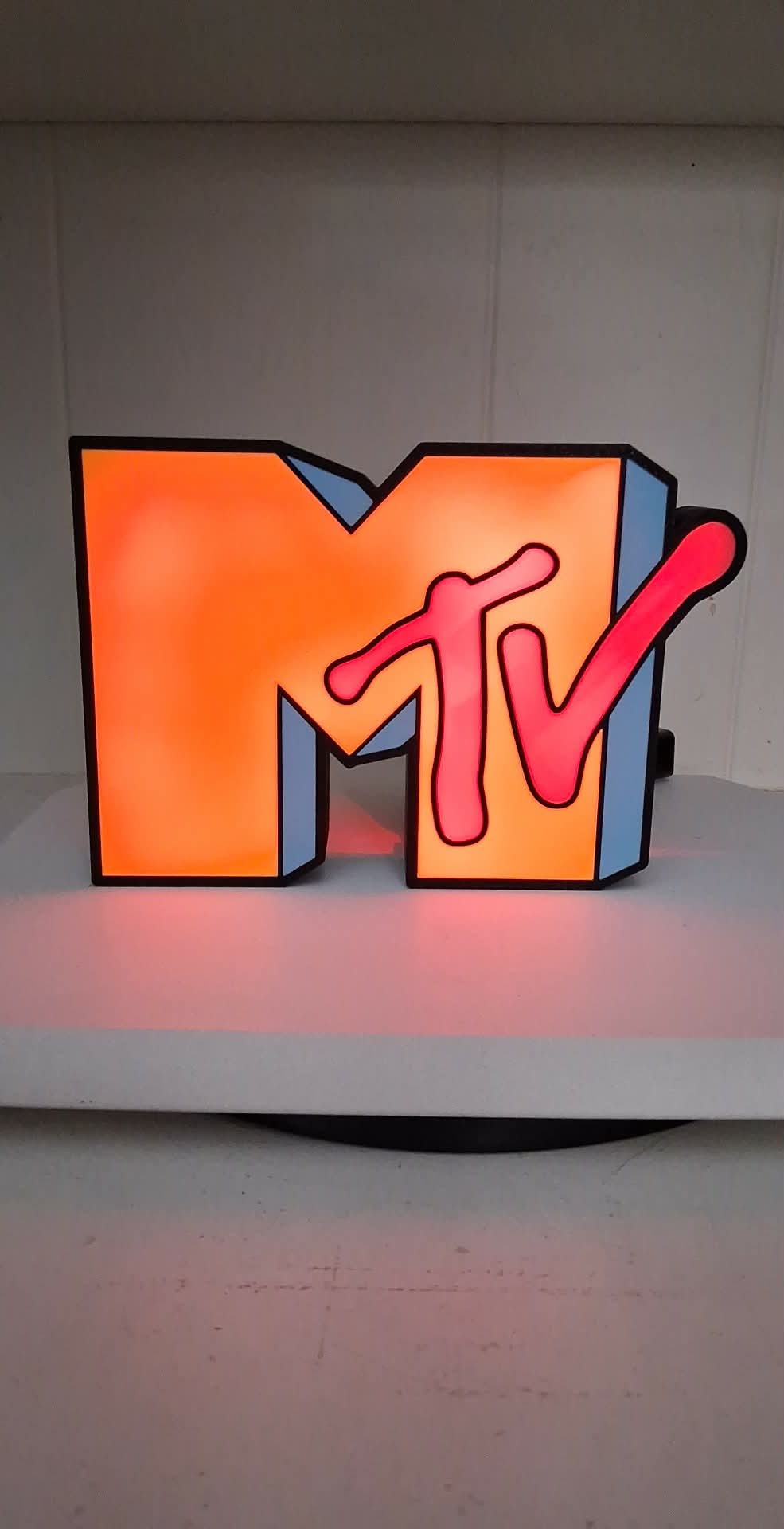 MTV LED light box – custom 3D printed – Lit Layer Creations